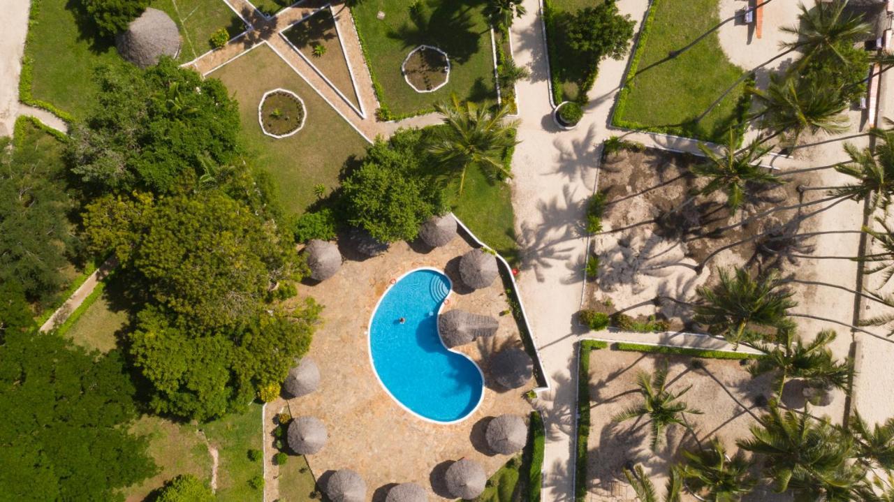 Antonio Beach Tree House Hotel & Spa Uroa Eksteriør billede